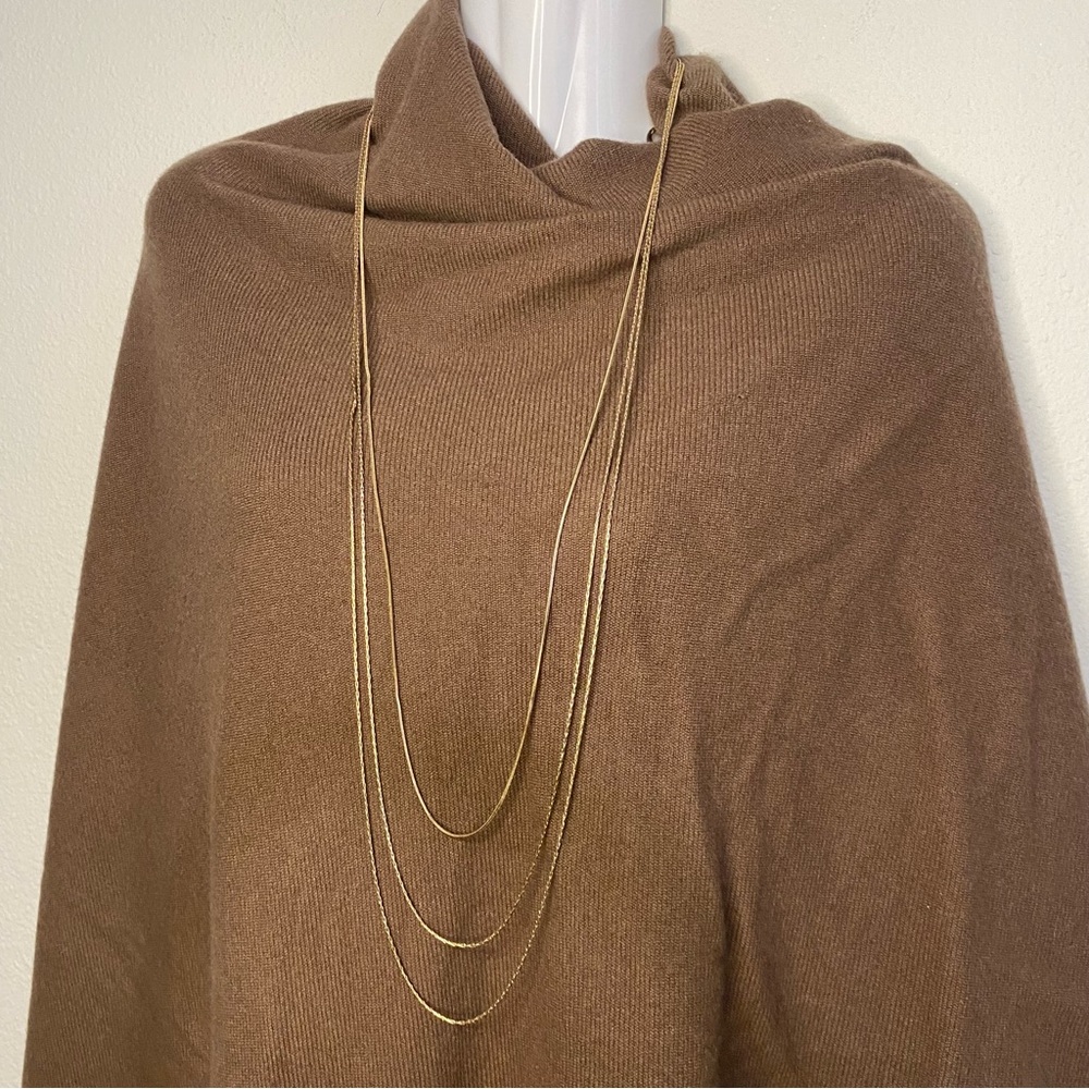 Layered gold tone  necklace
